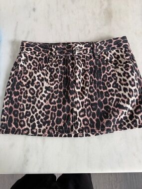 PacSun Pink and Black Leopard Print Mini Skirt